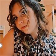 Diplomata impartisce ripetizioni di matematica, inglese e italiano a studenti delle scuole medie inferiori e biennio superiori